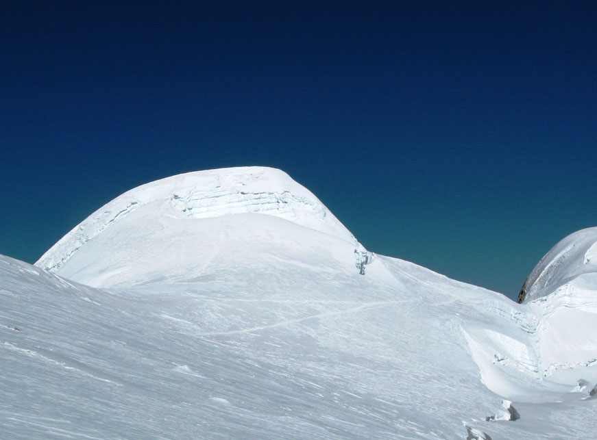 Saribung Peak Climbing